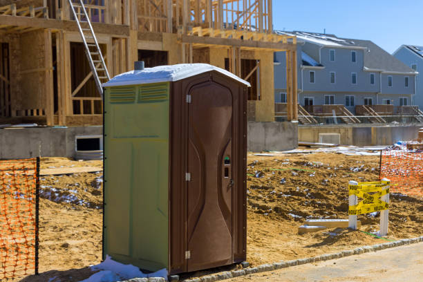 Best Sanitation services for porta potties  in Tonganoxie, KS